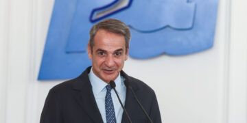 Μητσοτάκη σε συνέδριο για την Αθήνα: «Χαρούμενος που η ‘Οδύσσεια’ είχε τόσο μεγάλη επιτυχία» – Live